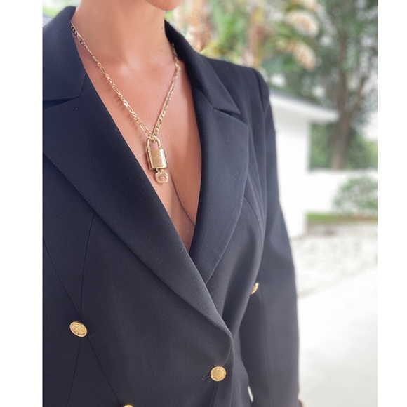 Louis Vuitton 14k Padlock & Key Necklace Set - Picture 3 of 8